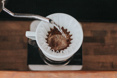 آب مناسب برای دم کردن قهوه چه خصوصیاتی دارد؟